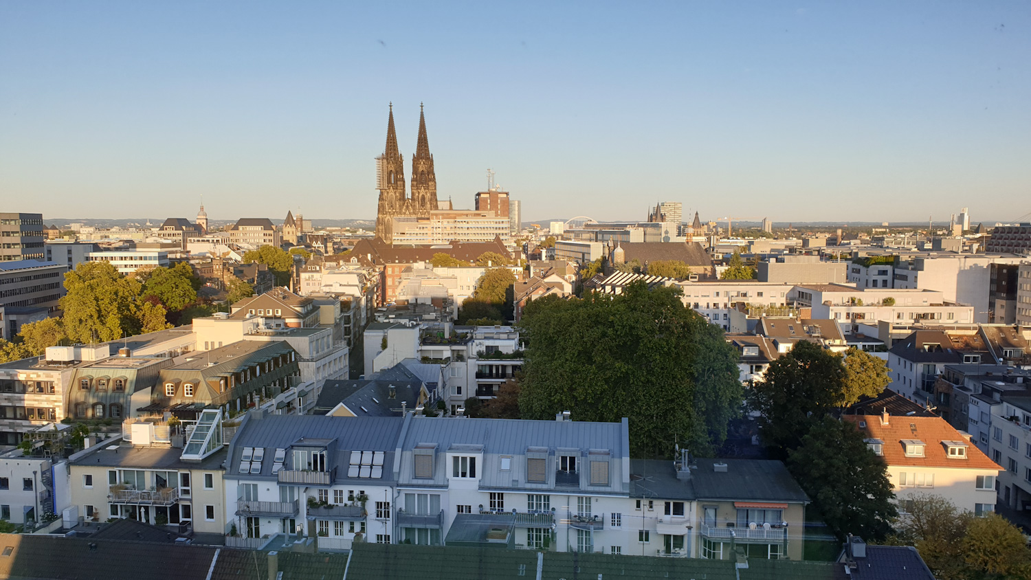 Anwalt Hotline Köln, Anwaltshotline Köln, telefonische Rechtsberatung, Mietrecht, Kaufrecht, Internetrecht, Datenschutzrecht, Vertragsrecht, Zivilrecht & mehr. Anwalt Hotline Köln, Anwalt Hotline Kaufrecht, Anwaltshotline Kaufrecht, Rechtsberatung am Telefon Kaufrecht, telefonische Rechtsberatung Kaufrecht, Kölner Dom